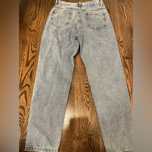 Pacsun High Rise Mom Jeans - Picture 2 of 2